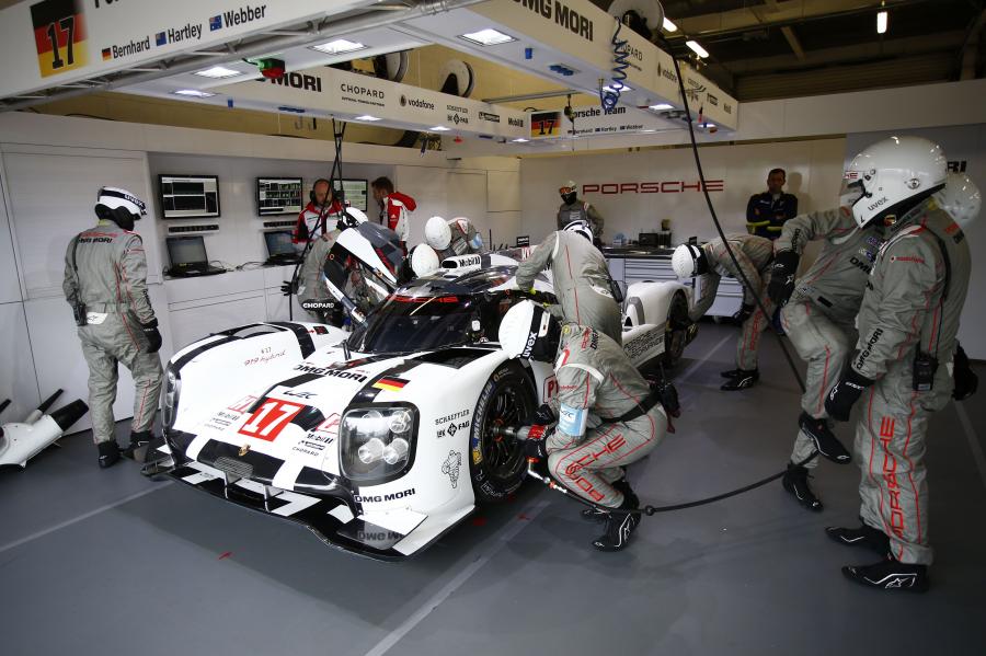  Porsche 919 Hybrid 2015 года  (фото 67 из 481)